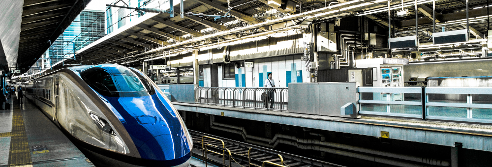 Tren bala Shinkansen, una de las partidas más importantes del presupuesto de un viaje a Japón