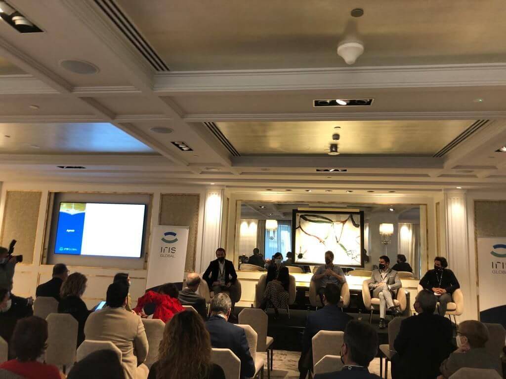 mesa de innovación como viajaremos en 2022 
seguros de viaje iris global